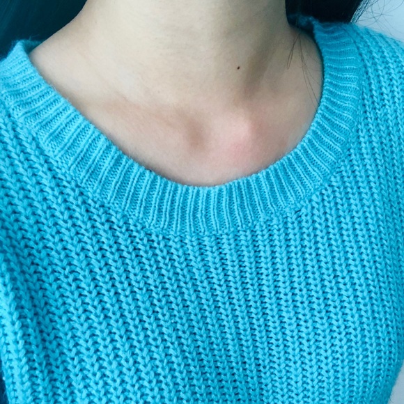 NWOT teal crewneck knit sweater - Picture 2 of 2